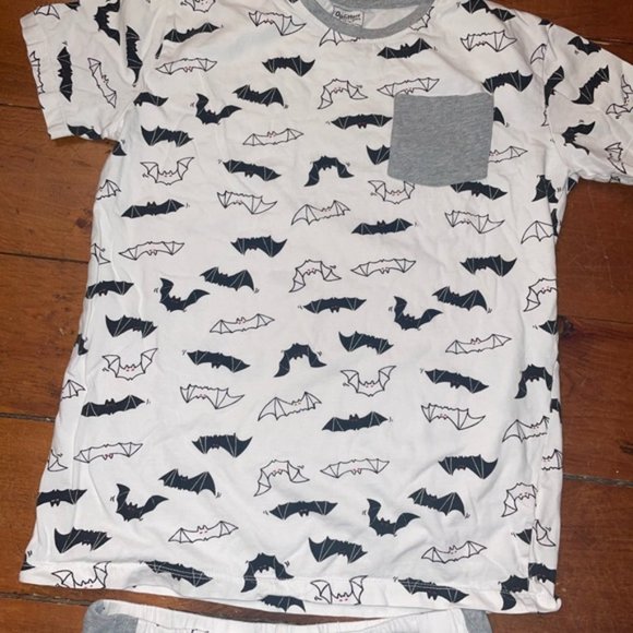 White Halloween Bat 2 Piece PJ Shorts Pyjamas - Picture 3 of 8